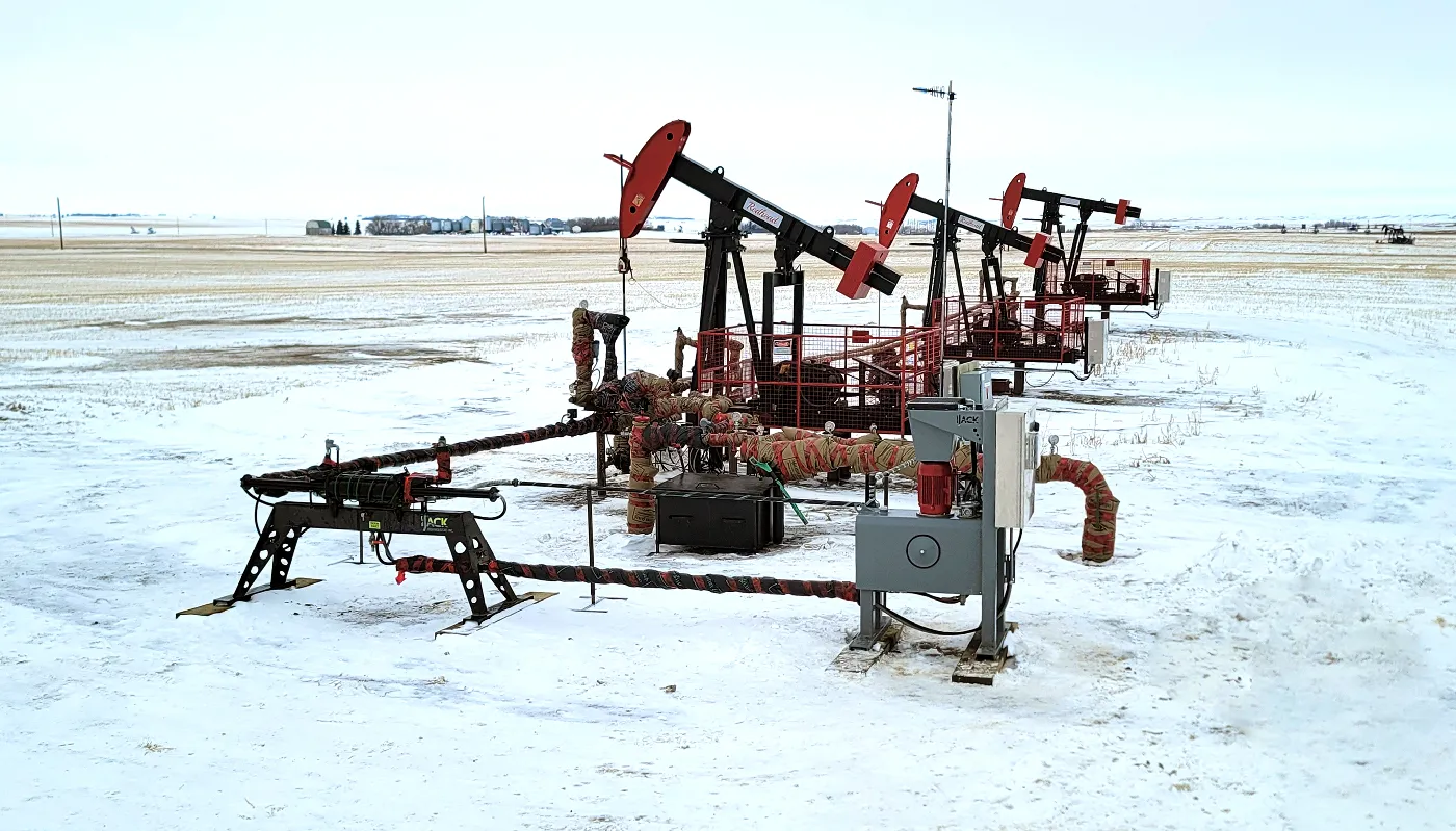IJACK EGAS is designed to work with hydraulic and conventional pump jacks in oil and gas
